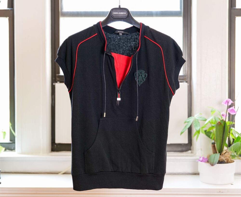 Gucci Black Red 2007 Web Crest Half Zip Sleeveless Sweatshirt Top (Size: XS)